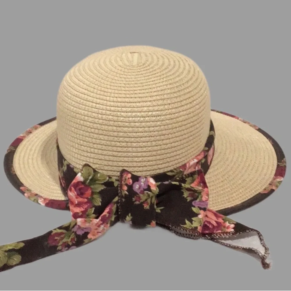 NEW Royal Road Beach Hat, Wide Front Brim, Tie Bow Back, Packable, Cream Color - Picture 4 of 10
